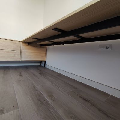 escritorio detalle bajos