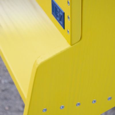 Silla amarilla - detalle nez lateral